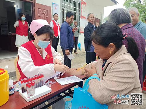 會昌縣衛(wèi)健系統(tǒng)各醫(yī)療衛(wèi)生單位開展 學(xué)雷鋒志愿服務(wù) 活動