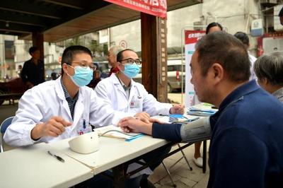 寧德蕉城開展公眾健康咨詢進(jìn)社區(qū)活動